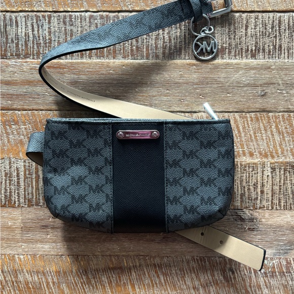 Michael Kors Black and Gray Patterned Belt Bag - Picture 1 of 6